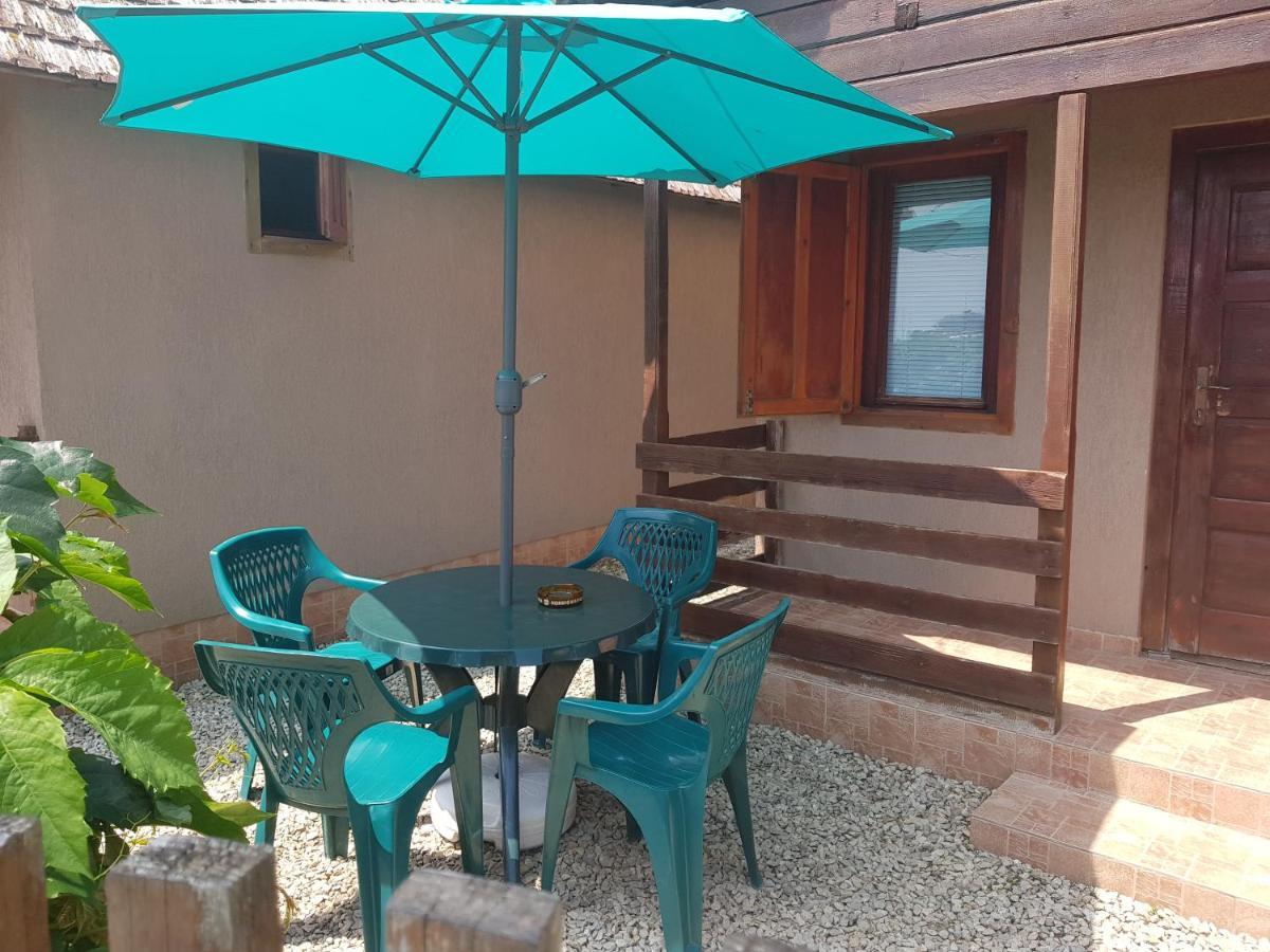 Casutele Intim Villa Costinesti Exterior photo